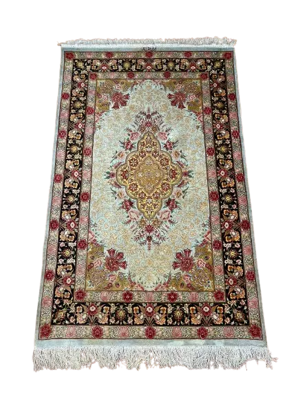 Tapis d'Iran (Ghom soie) à Paris 