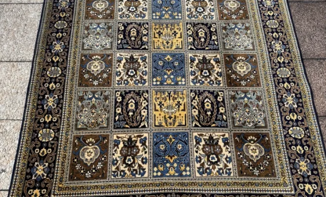 Tapis Ghom iranien en laine à motif caissons – 211 × 143 cm