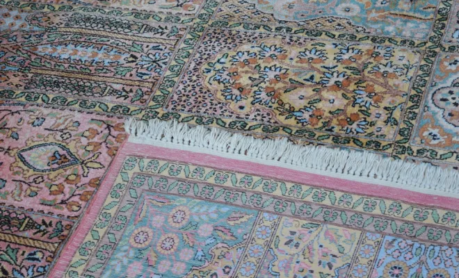 Tapis du Cachemire des Indes en laine et soie – 335 × 215 cm