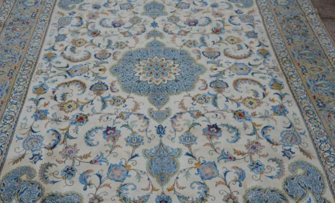 Tapis Kashan rare et ancien d’Iran – 330 × 210 cm